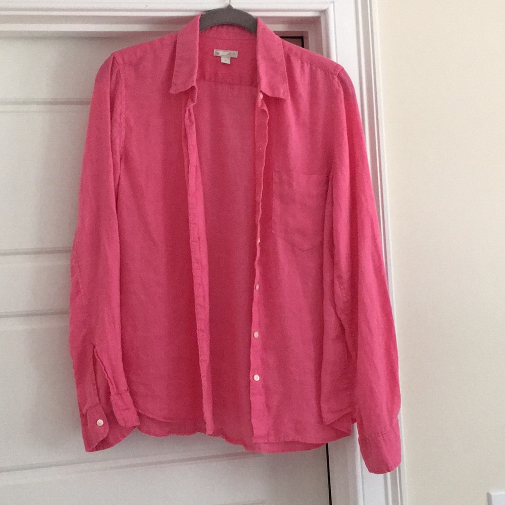 Gap linen button down